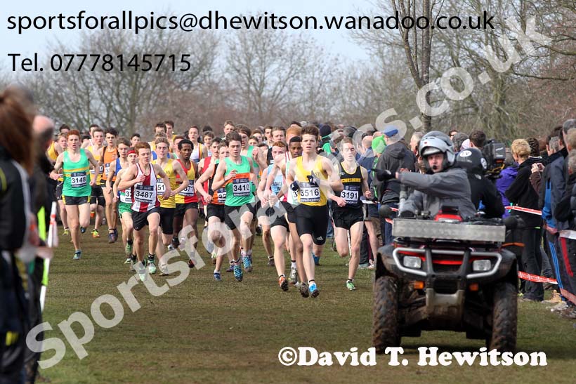 Leader in the under-17 mens Inter Counties Cross Country, Cofton Park, Birmingham. Photo: David T. Hewitson/Sports for All Pics